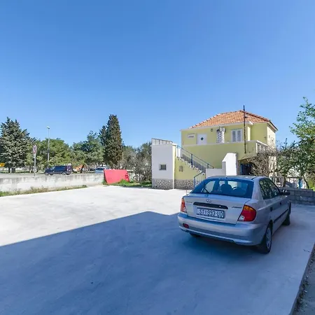 Vili Apartament
